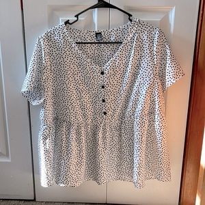 Women’s Short Sleeve Blouse